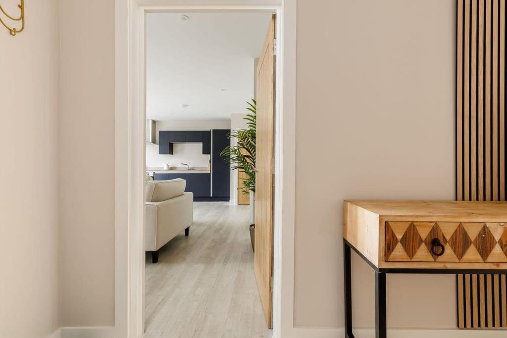 Modern 2 Bed, Cliff Top & Parking, F6 ボーンマス エクステリア 写真