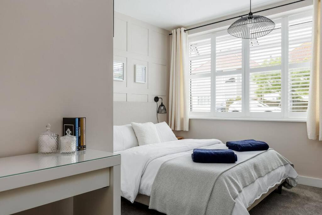 Modern 2 Bed, Cliff Top & Parking, F6 ボーンマス エクステリア 写真